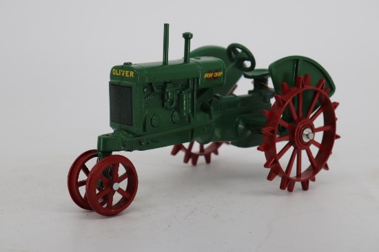 1/16 Scale Model Oliver 80 Row Crop Tractor