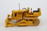 1/16 Spec Cast Antique Caterpillar Machinery Owners Club D2 Track-Type Tractor with Tool Bar Blade