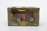 1/32 Toy Farmer Versatile 950