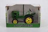 1/16 Spec Cast John Deere Unstyled L Tractor