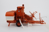 1/12 Franklin Mint Allis-Chalmers Pull Type All-Crop 60 Combine