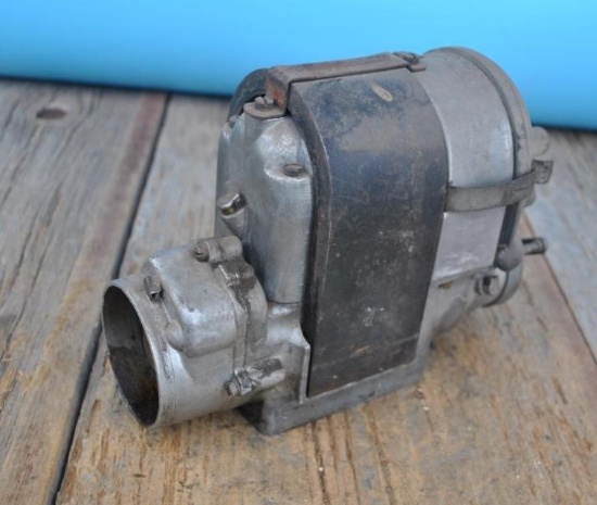 IHC 4 Cylinder Tractor Magneto