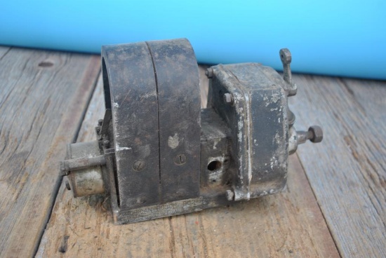 Bosch DU2 Rumely Magneto