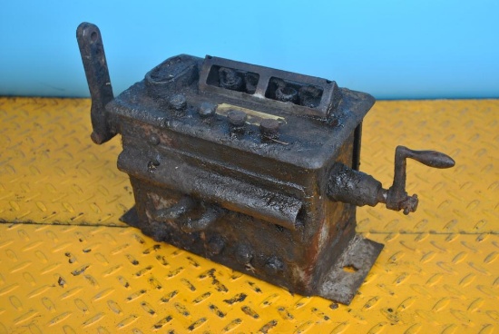Madison Kipp 4 Feed Lubricator