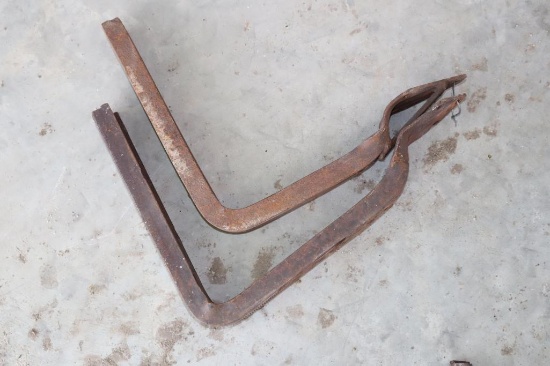 Farmall F-20 or Regular Fender Brackets