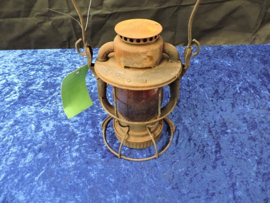 Dietz Vesta Antique Lantern