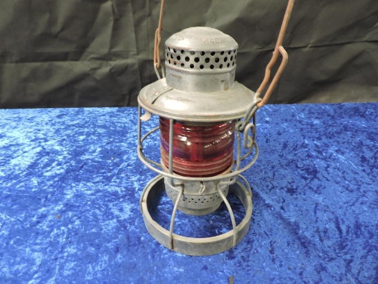 Armspear Manufacturing Company Antique Lantern