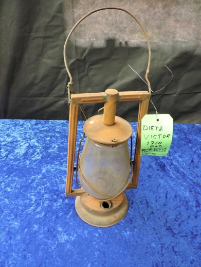 Dietz Victor Antique Lantern