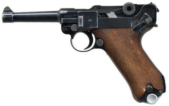 MAUSER 1938 DATED S/42 LUGER SEMI AUTO PISTOL.