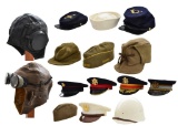 15 20TH CENTURY US MILITARY HATS.