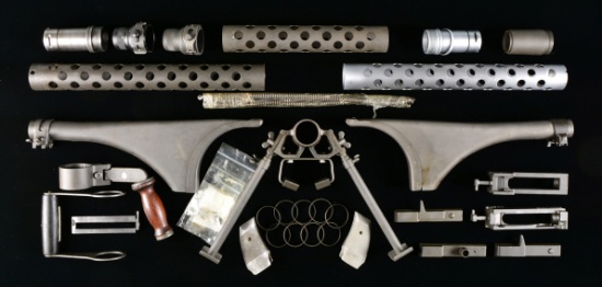 GROUPING OF MOSTLY 1919A6 BROWNING LIGHT MG PARTS.