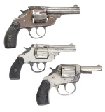 3 REVOLVERS.