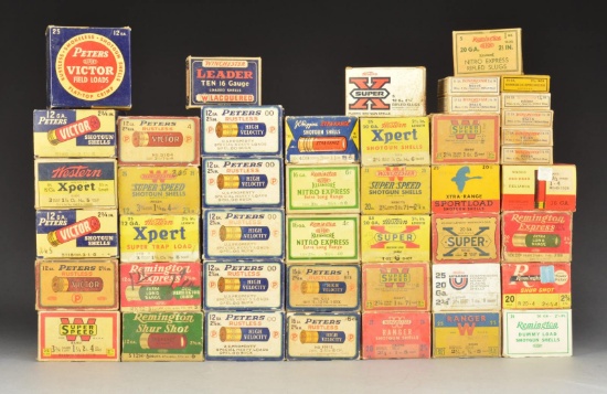 GROUPING OF COLLECTIBLE VINTAGE & ANTIQUE