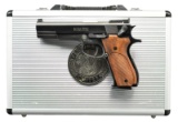 SMITH & WESSON PERFORMANCE CENTER MODEL 952-1