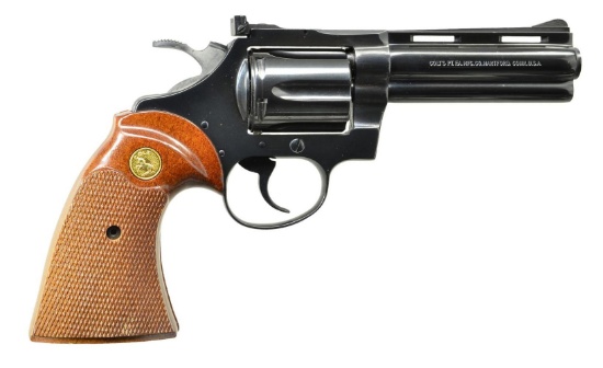 COLT DIAMONDBACK DA REVOLVER.