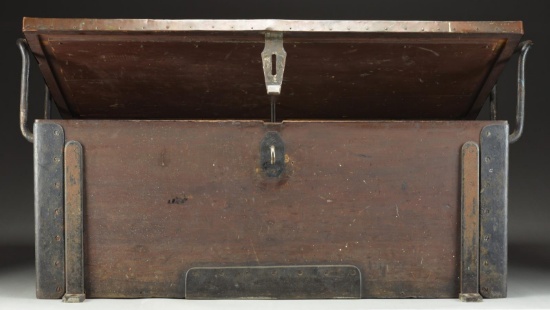 CIVIL WAR ERA ARTILLERY LIMBER CHEST.