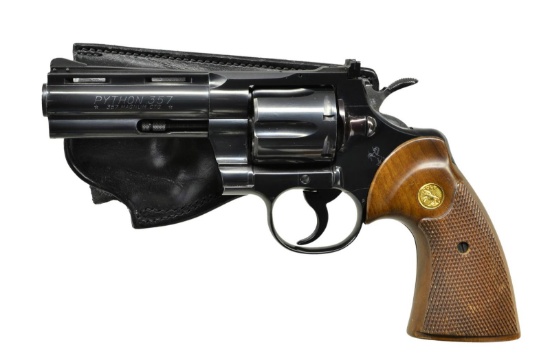 COLT PYTHON DA REVOLVER.