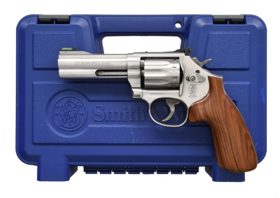 10 SHOT SMITH & WESSON MODEL 617-6 STAINLESS