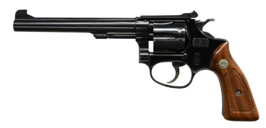 VERY CLEAN SMITH & WESSON 22/32 TARGET REVOLVER.