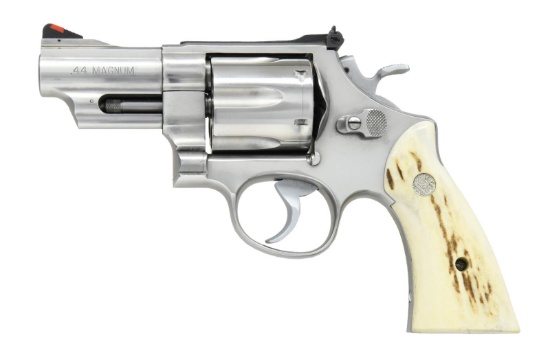 S&W MODEL 629-1 REVOLVER.