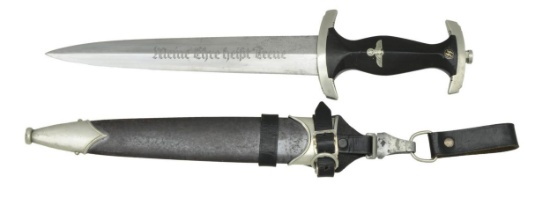 WWII GERMAN M1933 SS DAGGER.
