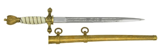 WWII GERMAN KRIEGSMARINE DAGGER.