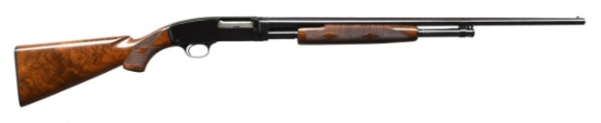 WINCHESTER 42 DOUBLE DIAMOND DELUXE PUMP SHOTGUN.