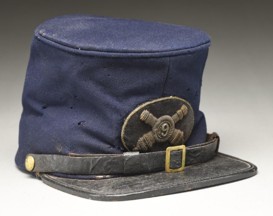 CIVIL WAR PERIOD ARTILLERY OFFICER’S BUMMERS CAP.
