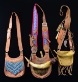 GROUPING OF 3 HUNTING BAGS, POWDER HORNS AND