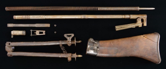 ASSORTED PARTS FOR KNORR-BREMISE MACHINE GUN.