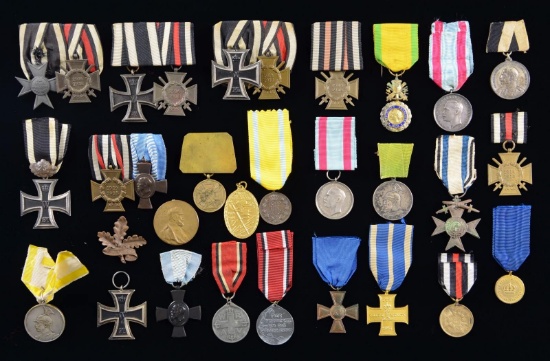 LARGE GROUPING OF MOSTLY GERMAN IMPERIAL MEDALS.