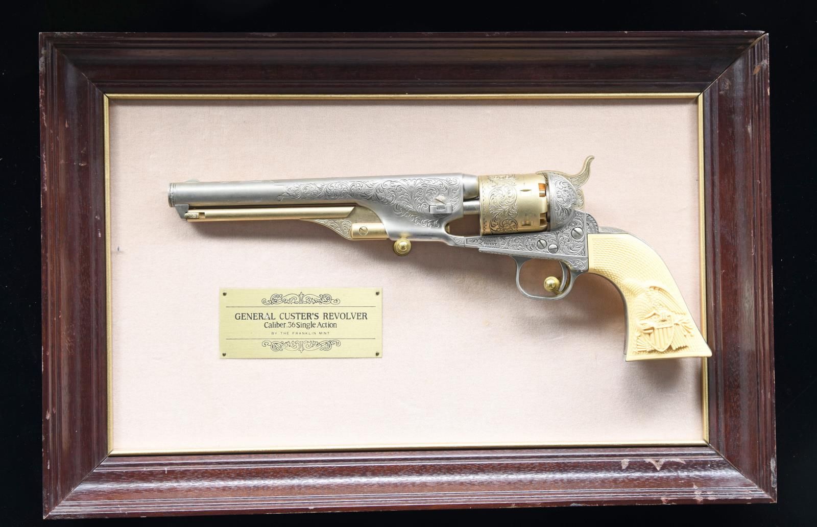 FRANKLIN MINT REPLICA GENERAL CUSTER REVOLVER. | Proxibid