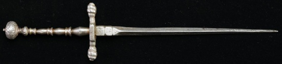EUROPEAN ARTILLERY STILETTO, LIKELY OF ITALIAN