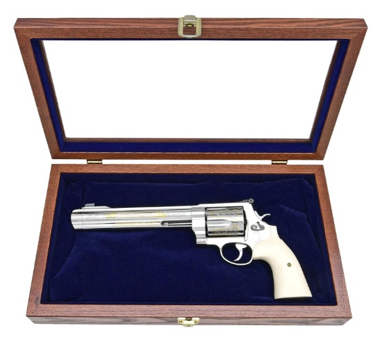 LIMITED EDITION "BIG 5" SMITH & WESSON MODEL 500