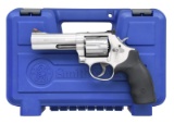 SMITH & WESSON 686-6 DA REVOLVER.