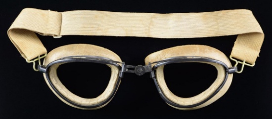 WWII PILOT’S GOGGLES.