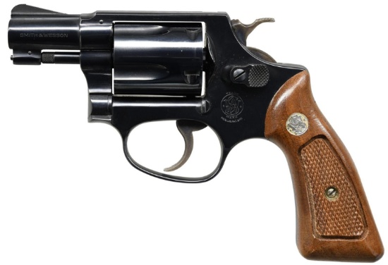 NICE SMITH & WESSON MODEL 36 DOUBLE ACTION