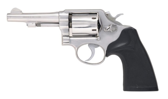 SMITH & WESSON MODEL 64 DOUBLE ACTION REVOLVER.