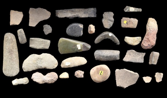 LARGE LOT OF ARCHAIC NATIVE AMERICAN WORKED STONE