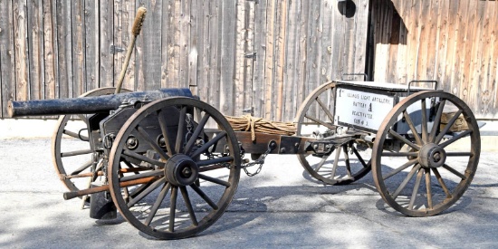 REPRODUCTION IRON MUZZLE LOADING CANNON, CAISSON,