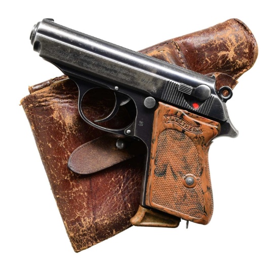 WWII GERMAN ARMY WALTHER PPK SEMI AUTO PISTOL.