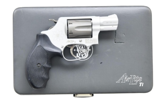 SMITH & WESSON 331 AIRLITE TI DA REVOLVER.