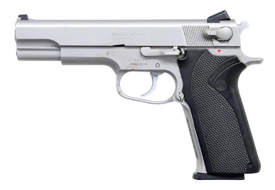 SMITH & WESSON MODEL 1006 SEMI-AUTO PISTOL.