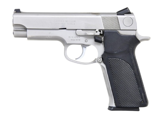 SMITH & WESSON MODEL 1076 SEMI-AUTO PISTOL.