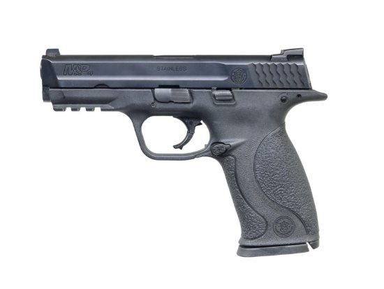 SMITH & WESSON M&P40 SEMI AUTO PISTOL WITH TWO