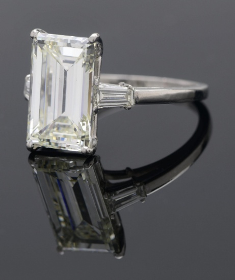 MAGNIFICENT 6.11CT EMERALD CUT DIAMOND RING IN