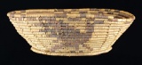 SOUTHWESTERN WOVEN INDIAN BOWL WITH BIRD MOTIFS.