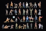 GROUP OF MOSTLY LEAD TOY SOLDIERS & OTHER FIGURES.