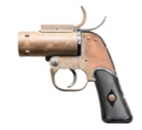 US M8 FLARE PISTOL.