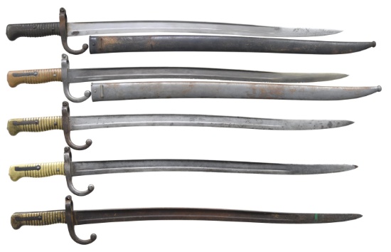 5 FRENCH MODEL 1866 CHASSEPOT SWORD BAYONETS.